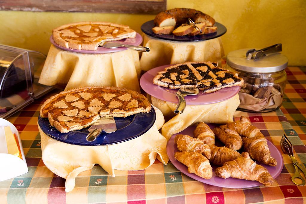 Country House Santa Felicita La Paterna Τόντι Εξωτερικό φωτογραφία