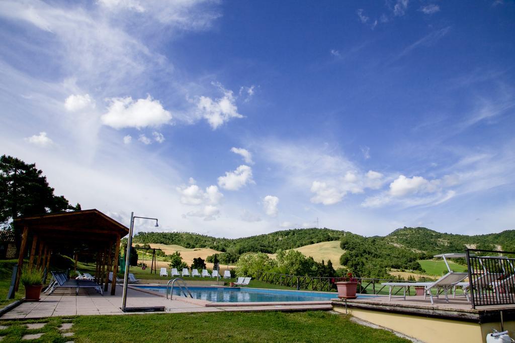 Country House Santa Felicita La Paterna Τόντι Εξωτερικό φωτογραφία