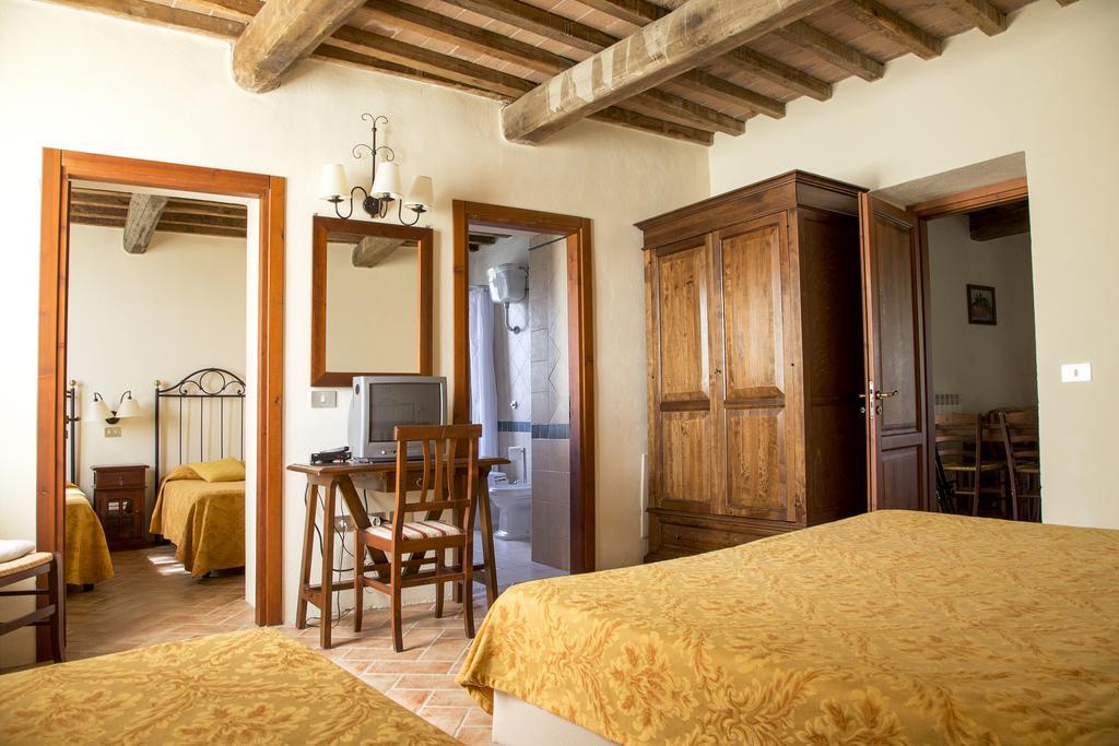 Country House Santa Felicita La Paterna Τόντι Εξωτερικό φωτογραφία